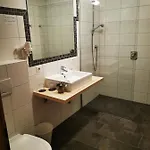 Luzenberg 3* 아우파흐
