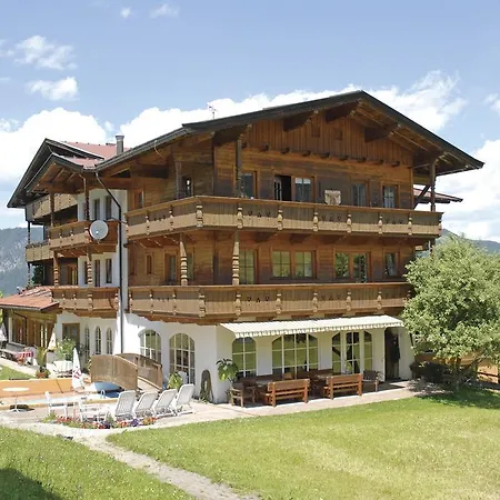 Luzenberg 3* Auffach