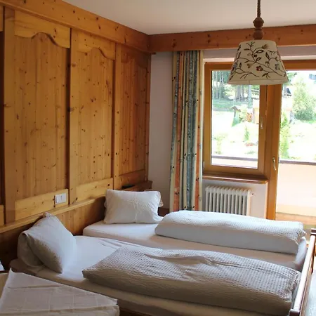 Luzenberg Otel